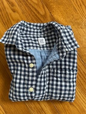 GAP Boy’s Navy & White Gingham Button-Up Shirt